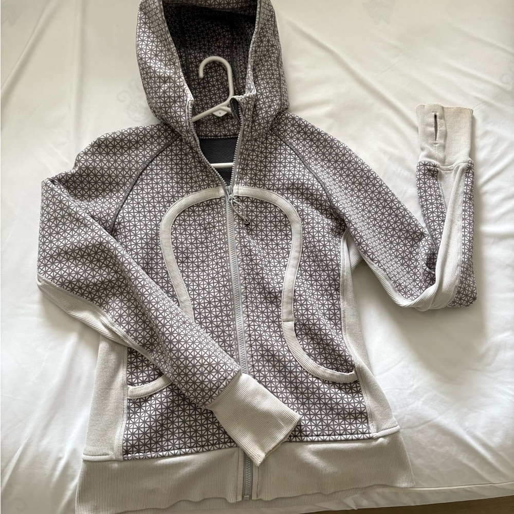 Lululemon Patterned Zip-Up Scuba Hoodie